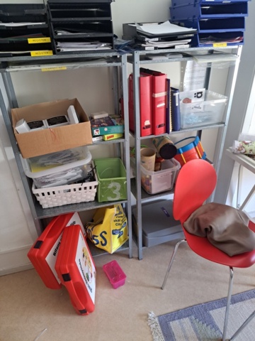 1544637-4 Office furniture
