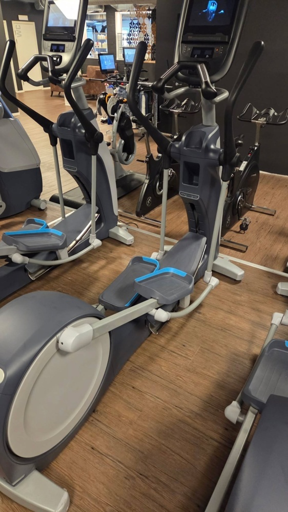 1475356-2 Crosstrainer - Precor EFX865
