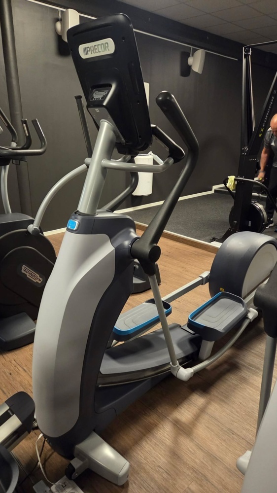 1475357-1 Crosstrainer - Precor EFX865
