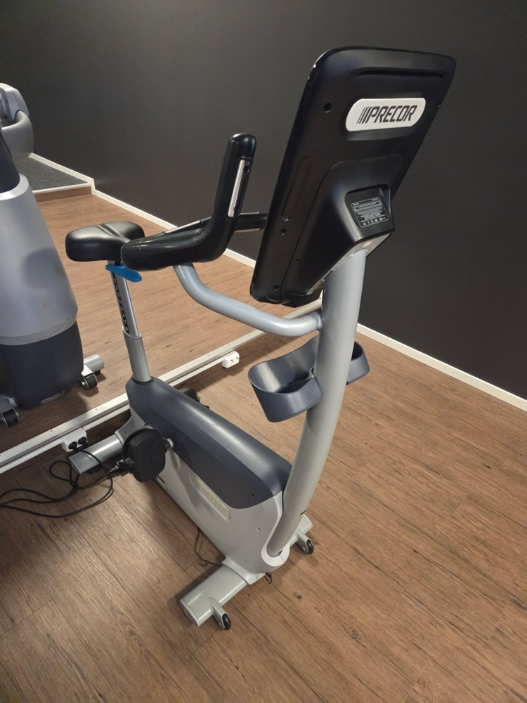 1475368-1 Motionscykel UBK (Upright Bike) - Precor UBK865 med P62