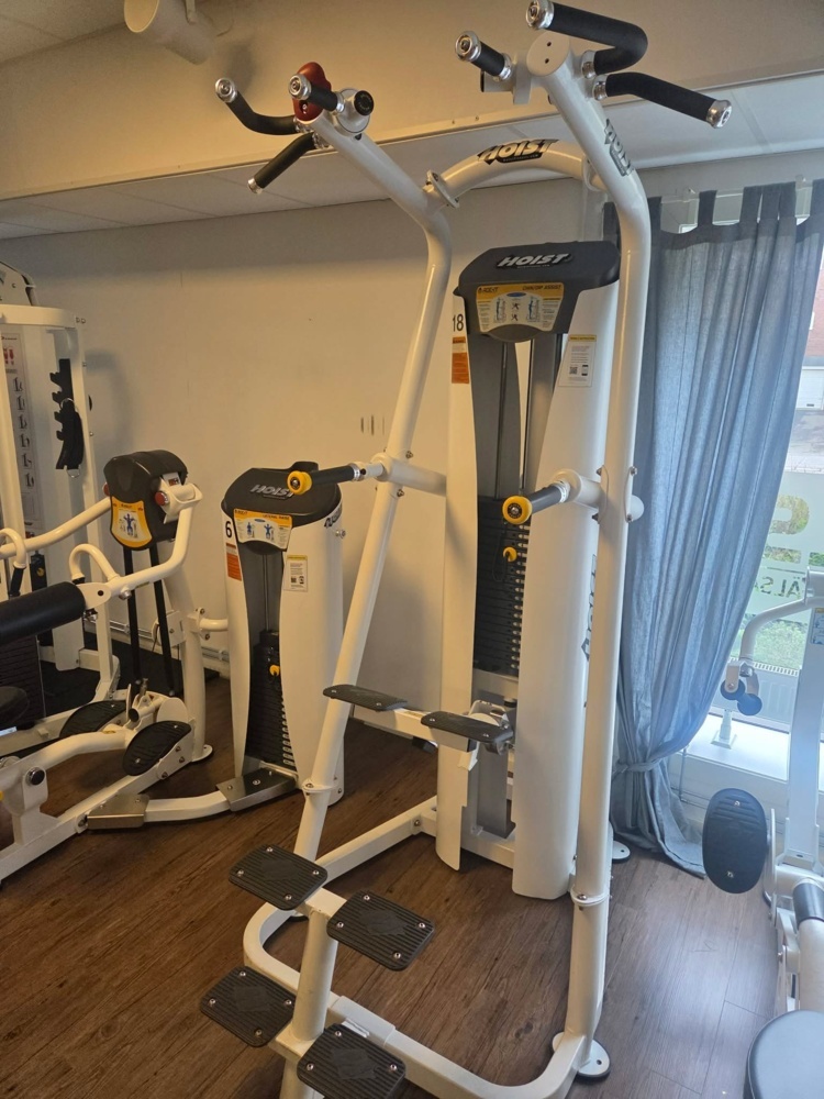 1475427-1 Chins/Dip assist - Hoist Fitness Roc-it-serien