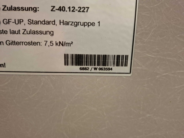 1545204-4 Underrede till fatpall & fatpall 2fat GRP 220L, Gigant