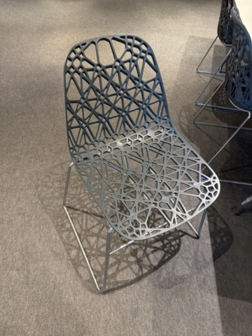 1533306-3 Conference table with 6 chairs