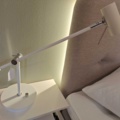 1400762-12 Dubbelsäng Skanör Kontinental, matta, sängbord och lampa