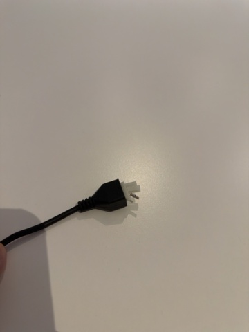 1533307-9 Office furniture and audio equipment