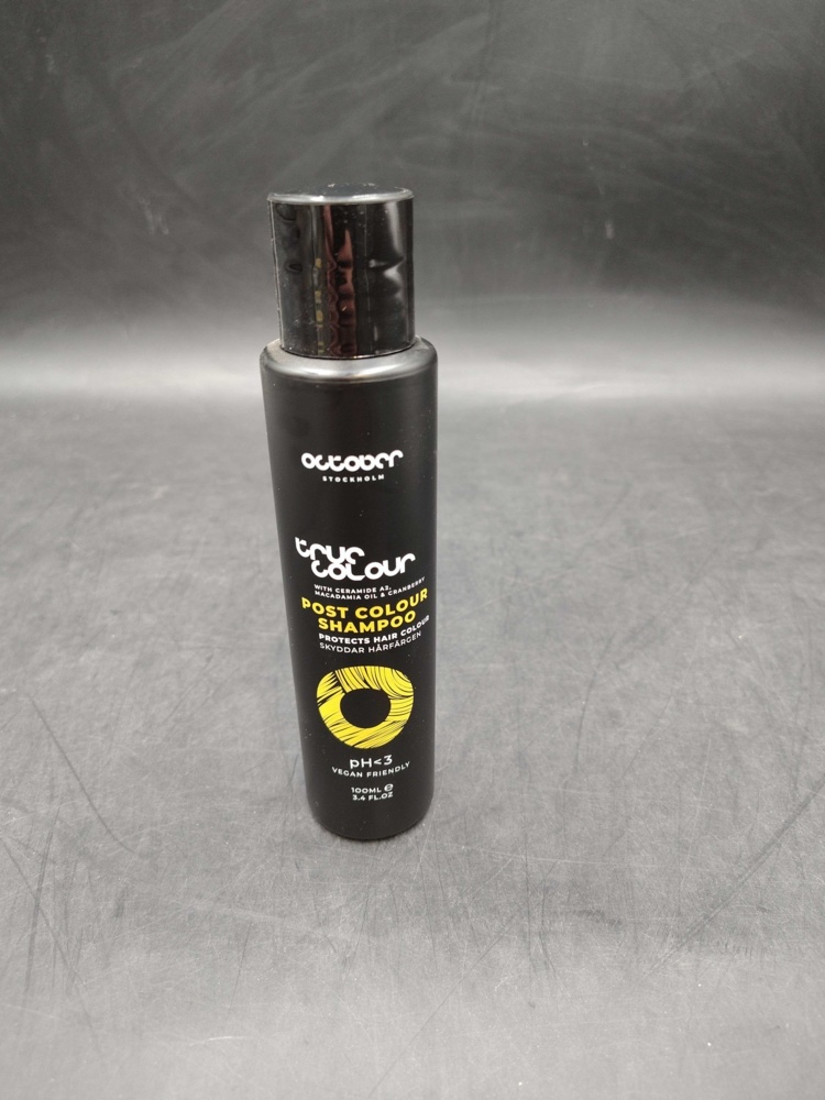 1545384-2 Schampo 19 st - October Stockholm, True Colour Post Colour Shampoo 100 ml