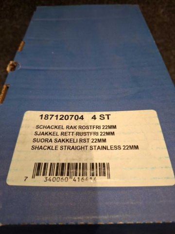 1545278-2 4 st Schackel Gigant RAK RF 22mm