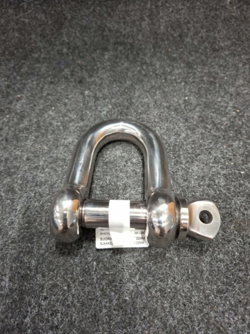 1545278-3 4 st Schackel Gigant RAK RF 22mm