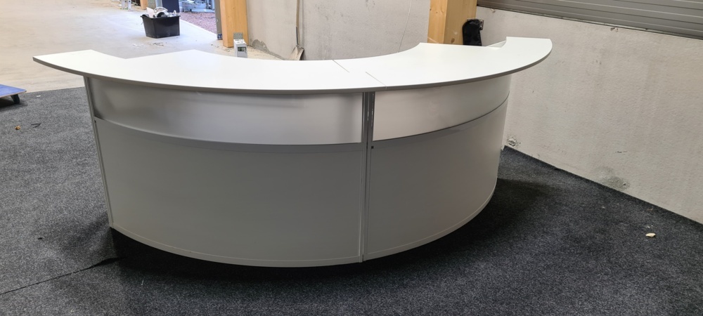 1500094-1 Receptionsdisk med höj- och sänkbart skrivbord - Kinnarps