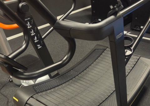 Skillmill med tillbehör - Technogym