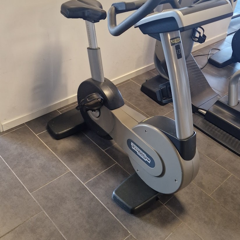 1500126-1 Motionscykel - Technogym
