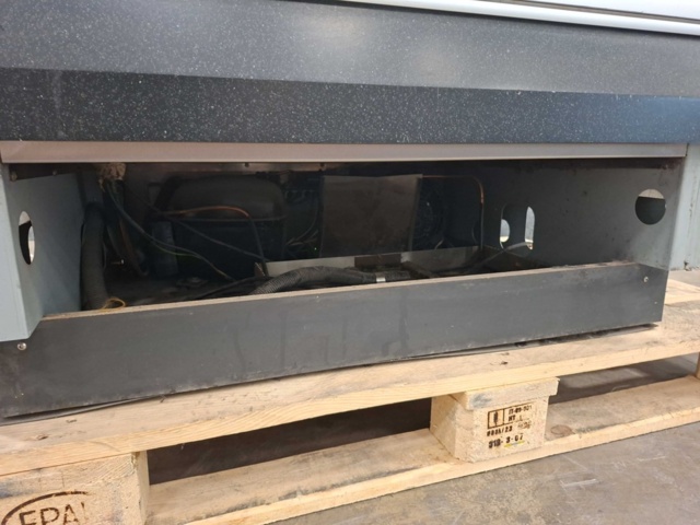 1528344-3 Display refrigerator Viessmann Disk 4
