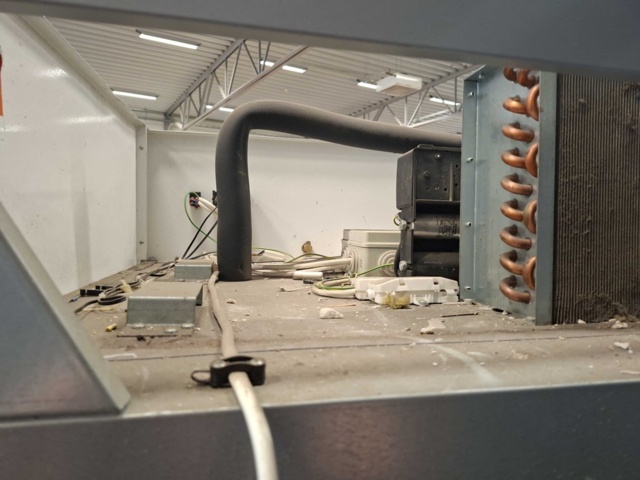1528391-11 Frysskåp, Viessmann SN-147S