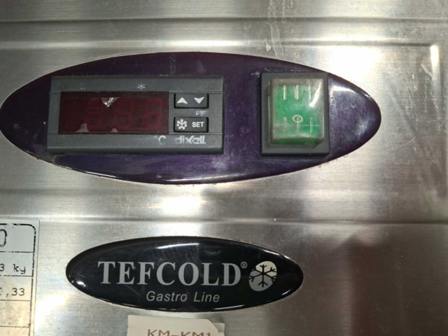 1528343-6 Refrigerated counter, Tefcold CK7310