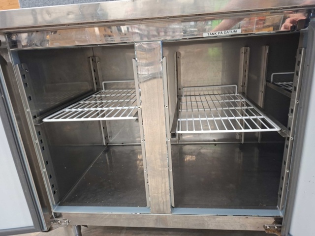 1528343-13 Refrigerated counter, Tefcold CK7310