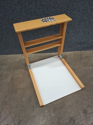 1545710-5 Skötbord