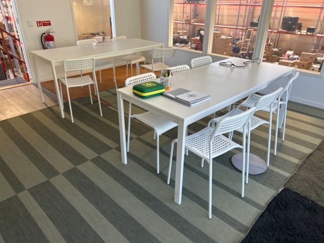 1531918-1 Table 3 pcs with chairs 19 pcs
