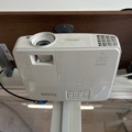 1531919-2 Projektor BenQ med duk