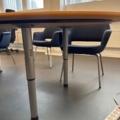 1529436-7 Parti med kontorsmöbler och utrustning