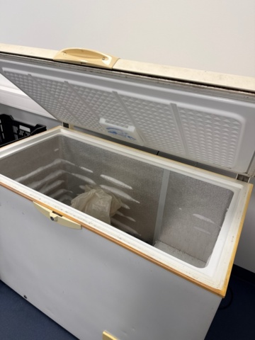 1529437-2 Frysboxar 2 st - Whirlpool AFG 532/G / Whirlpool WHE 4600