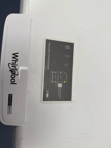 1529437-7 Frysboxar 2 st - Whirlpool AFG 532/G / Whirlpool WHE 4600