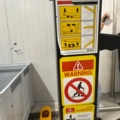 1529440-15 Samling med palldragare och plastpallar