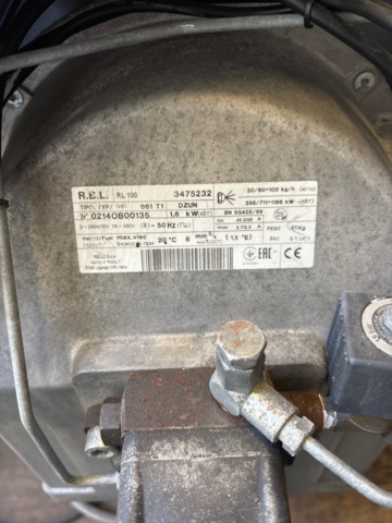 1529456-10 Ånggenerator i container med tillbehör