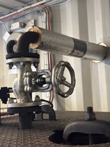 1529456-28 Ånggenerator i container med tillbehör