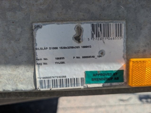 1531948-9 Släpvagn Brenderup med kåpa 1000 kg 2019