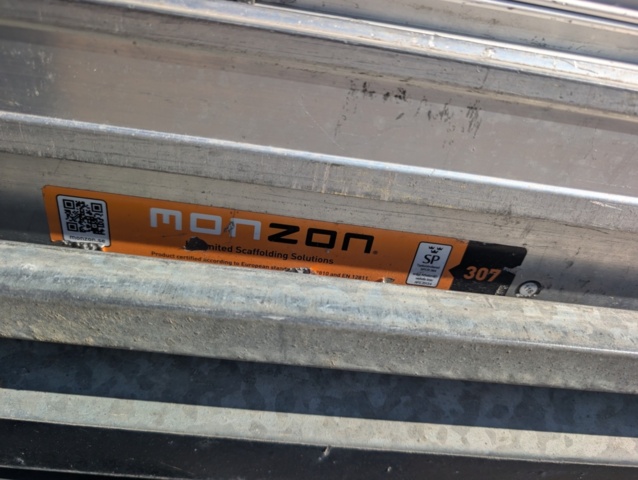 1531940-12 Large batch stand Monzon (several smaller units)