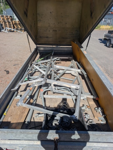 1531940-17 Large batch stand Monzon (several smaller units)