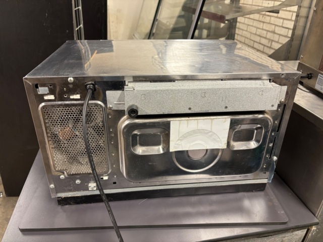 1500158-4 Microwave - Sharp R-15AT