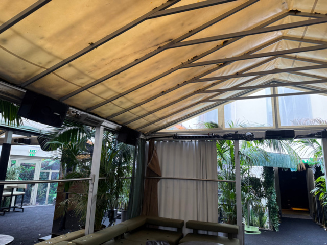 1473276-3 2 event tents