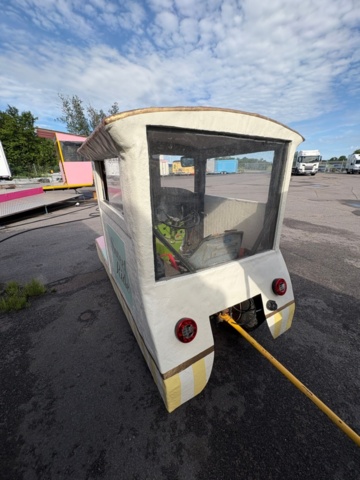 1535899-11 Vägregistrerat minitåg med 3 vagnar – Agria 4700