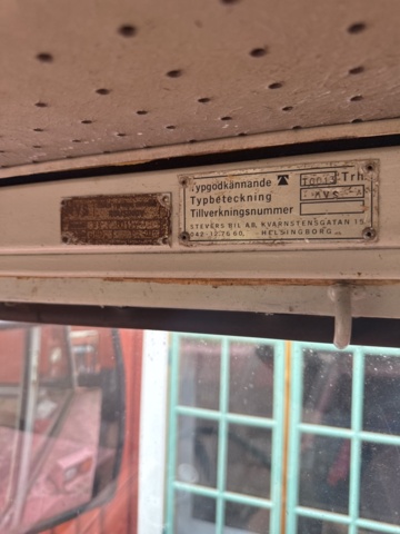 1458420-34 Series crystal 8011