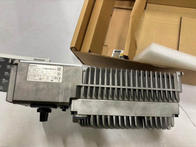 1500161-6 Frekvensomriktare - Siemens SINAMICS G115D,  Ny/oanvänd
