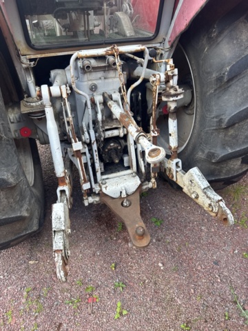 1458420-15 Series crystal 8011