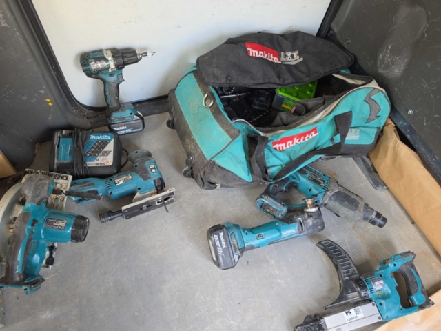 1320379-1 Makita tool kit including bag See pictures