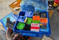 1320380 Various screw ladders etc.