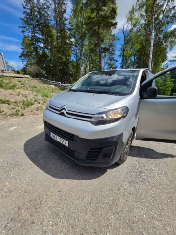1320371-1 Citroën Jumpy Van 2.0 BlueHDi 180 EAT, 177hp, 2016