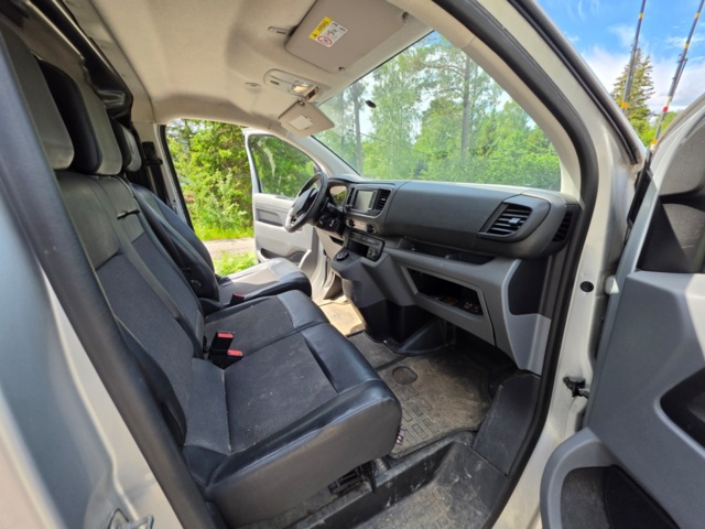 1320371-17 Citroën Jumpy Van 2.0 BlueHDi 180 EAT, 177hp, 2016