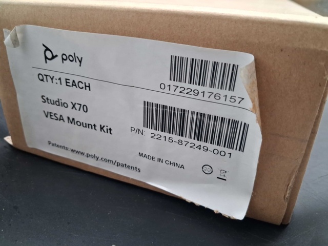 1547116-3 Wall mount - Poly Studio X70, VESA