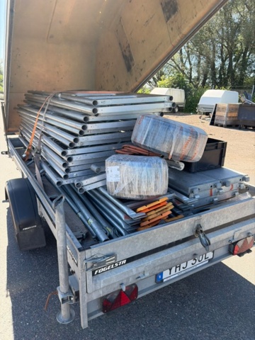 1531940-27 Large batch stand Monzon (several smaller units)