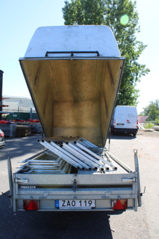 1531944-17 Släpvagn Brenderup med kåpa 750 kg 2018