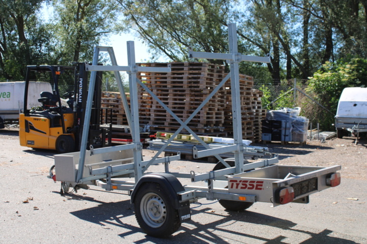 1531946-3 Ställningstrailer Tysse 1300 kg 2021