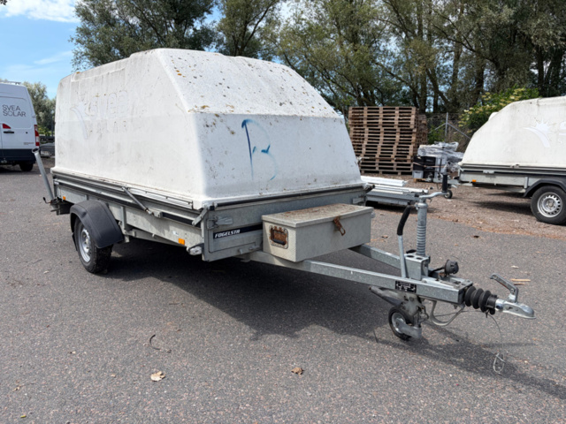 1531949-2 Släpvagn Brenderup med kåpa 750 kg 2018