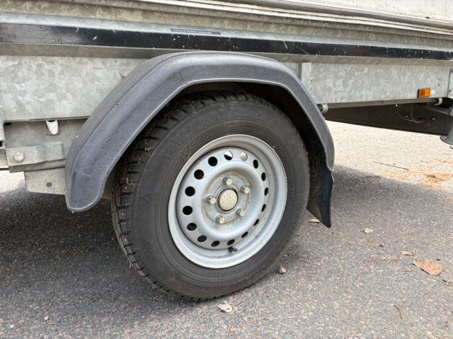 1531949-20 Släpvagn Brenderup med kåpa 750 kg 2018