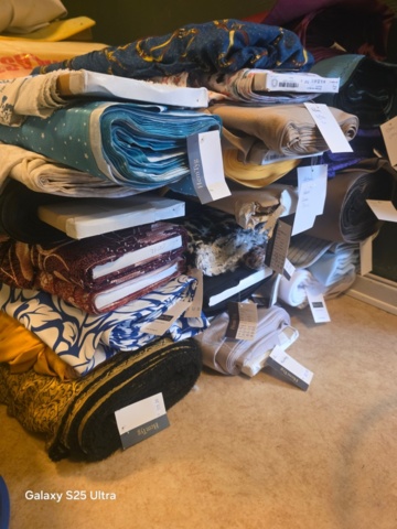 1547333-14 Lot of fabric rolls, 132 pieces - Various patterns and fabrics