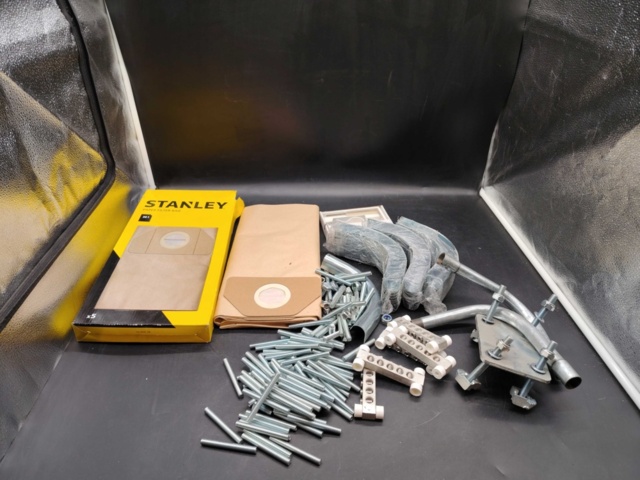 1447638-8 Electrical materials, multi-cables, adapter plates, motor protection switches