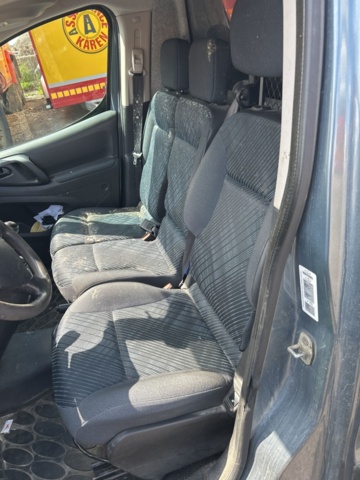 1534491-16 Peugeot Partner Van Utökad Last 1.6 HDi Manuell, 90hk, 2009 (Reparationsobjekt)